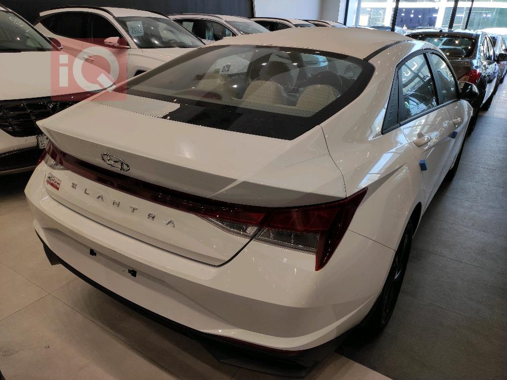 هیوندای ئەلەنترا